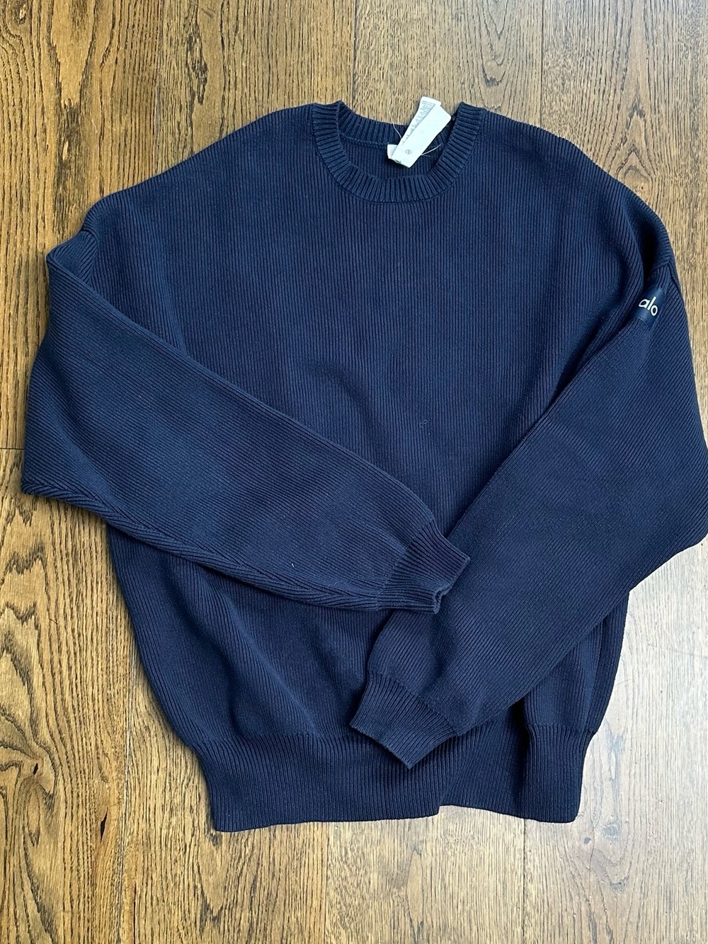 Alo yoga men’s scholar Crewneck knitted sweater Navy small perfect condition